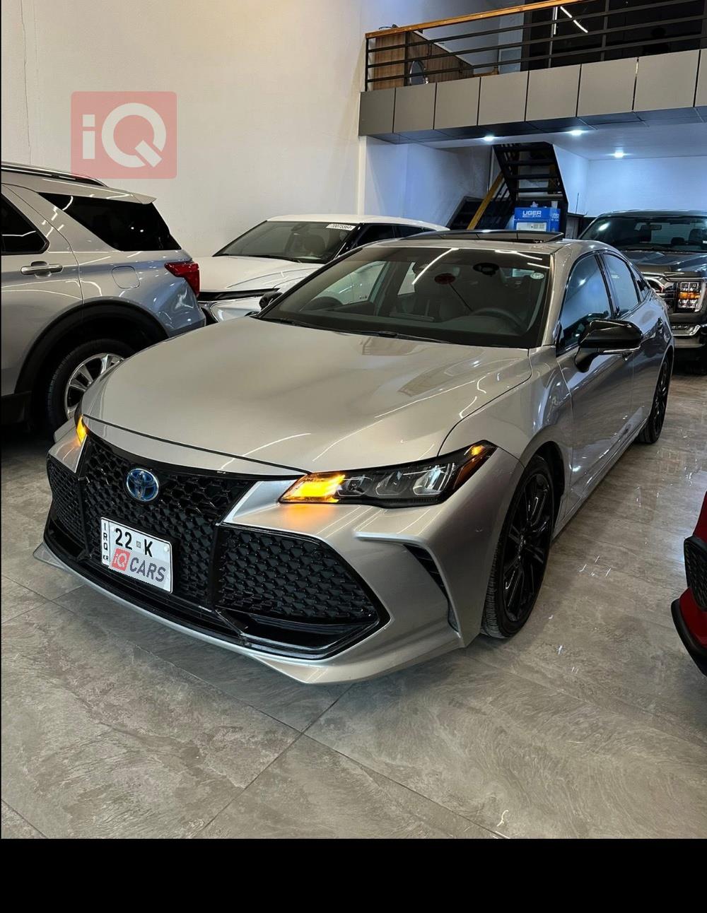 تويوتا أفالون